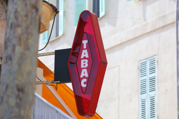 Indemnité de fin d’activité pour les buralistes : quels départements éligibles ?