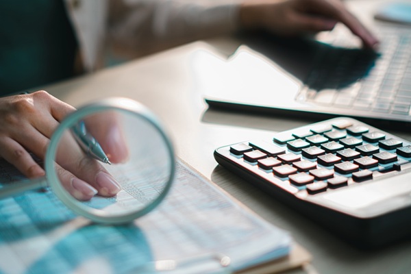 Passer de l’impôt sur le revenu à l’impôt sur les sociétés : mode d’emploi